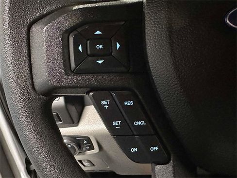 Used 2018 Ford F350 XLT w/ XLT Premium Package image 23