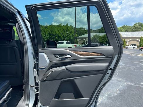 Used 2024 Cadillac Escalade Sport Platinum w/ LPO, ONYX Package AWD/4WD image 63