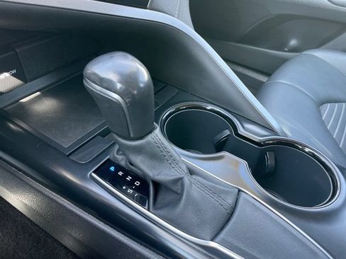 Used 2020 Toyota Camry SE w/ Protection Package (Q2) FWD image 15
