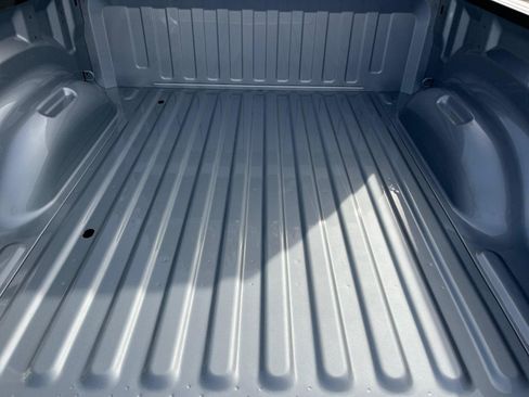 New 2026 RAM 1500 Laramie AWD/4WD image 26