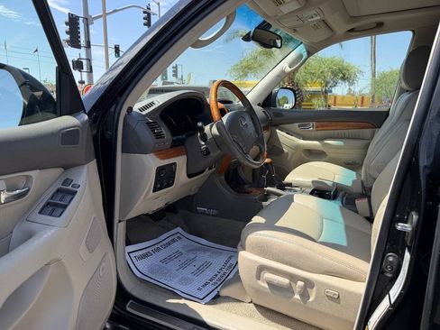 Used 2004 Lexus GX 470 AWD/4WD image 8