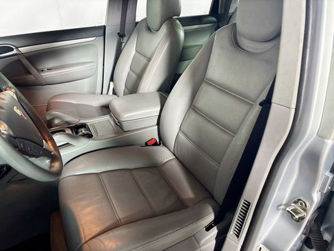 Used 2008 Porsche Cayenne image 11