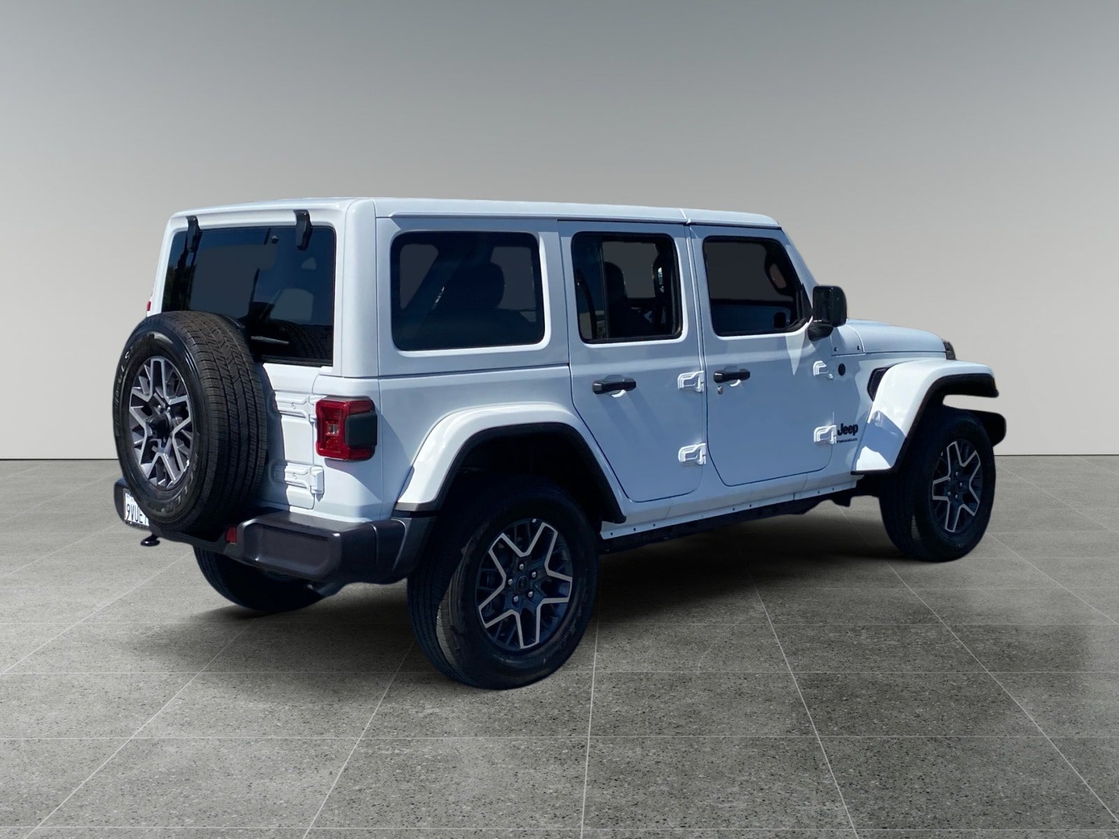Used 2026 Jeep Wrangler Unlimited Sahara AWD/4WD image 5
