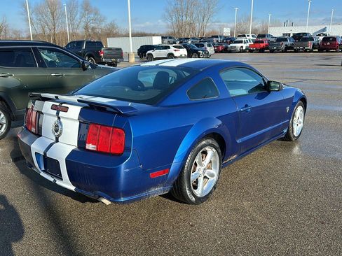 Used 2009 Ford Mustang GT Premium image 6