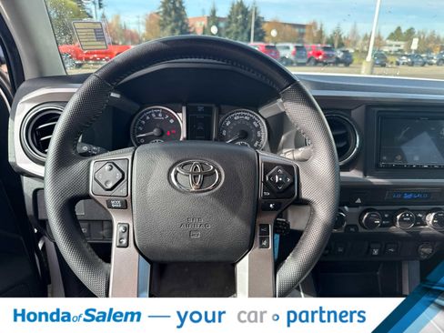 Used 2021 Toyota Tacoma SR5 image 15