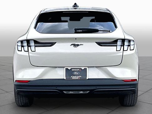 Used 2025 Ford Mustang Mach-E Select w/ Comfort Package Lite image 8