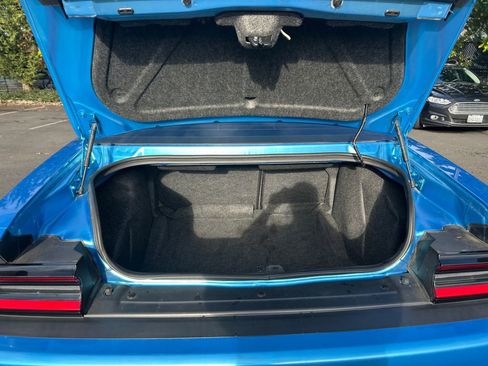 Used 2015 Dodge Challenger R/T w/ Quick Order Package 28B R/T image 24