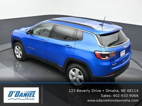 Used 2021 Jeep Compass Latitude w/ Convenience Group AWD/4WD image 15