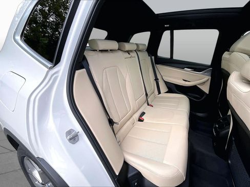 Used 2024 BMW X3 xDrive30i w/ Premium Package w/ZPA AWD/4WD image 19