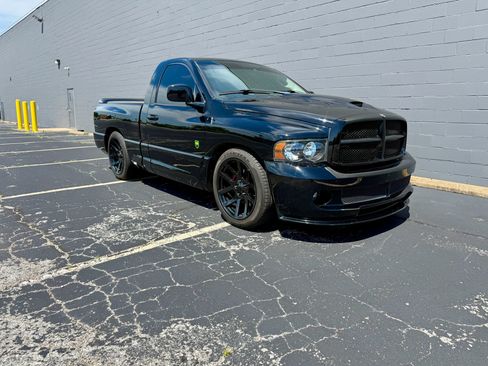 Used 2004 Dodge Ram 1500 Truck 2WD Regular Cab image 3