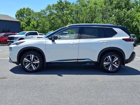 Certified 2023 Nissan Rogue Platinum AWD/4WD image 4