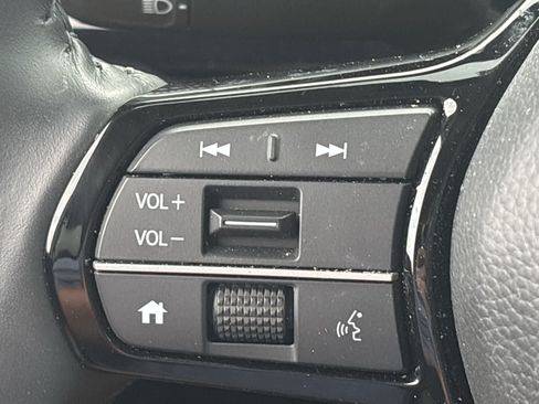 Used 2024 Honda CR-V EX-L image 19