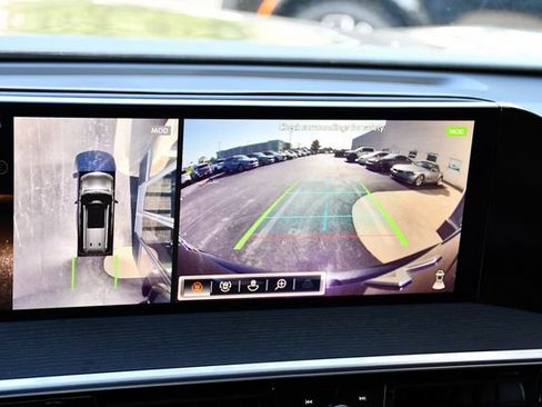 Used 2025 INFINITI QX80 Sensory AWD/4WD image 4