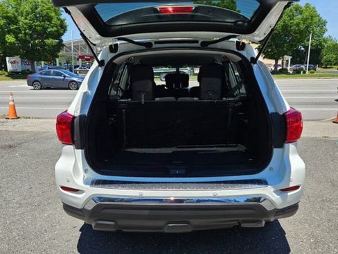 Used 2020 Nissan Pathfinder S AWD/4WD image 26