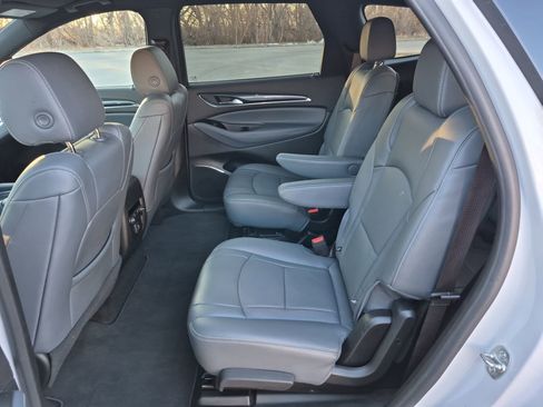 Used 2024 Buick Enclave Essence w/ Sport Touring Edition image 24