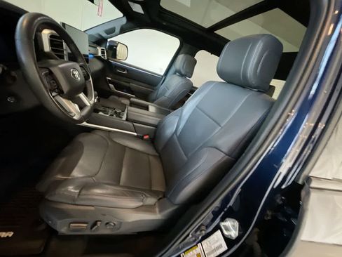 Used 2024 Toyota Tundra Platinum image 11