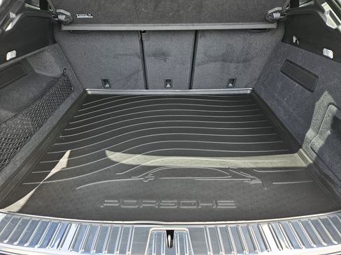 Certified 2026 Porsche Cayenne Coupe AWD/4WD image 31