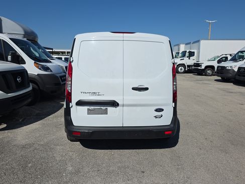 Used 2022 Ford Transit Connect XL image 6
