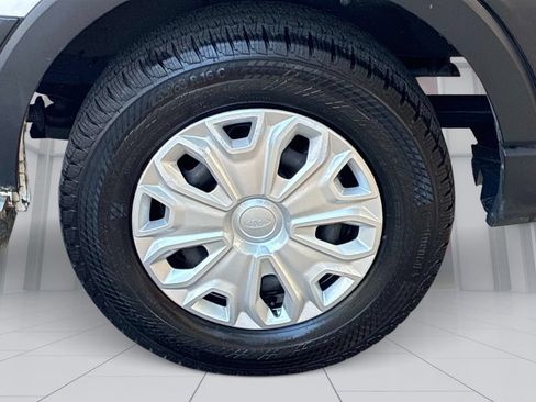 Used 2025 Ford Transit 250 Low Roof w/ Exterior Upgrade Package RWD image 9