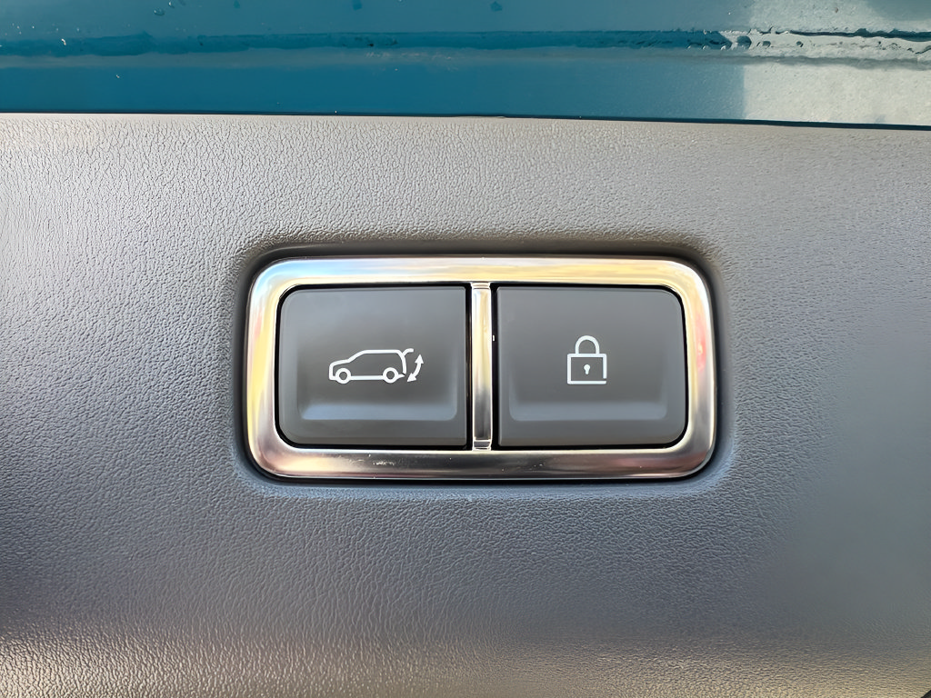 Used 2024 Kia EV9 GT-Line AWD/4WD image 11