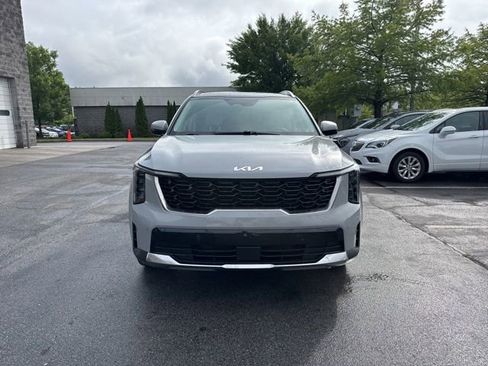 Used 2024 Kia Sorento S w/ Panoramic Sunroof Package AWD/4WD image 8