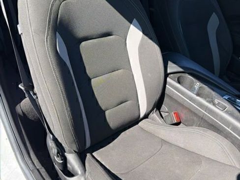 Used 2023 Chevrolet Camaro LT image 15