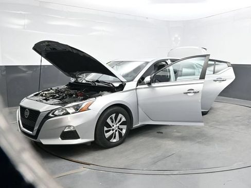 Used 2021 Nissan Altima 2.5 S FWD image 47