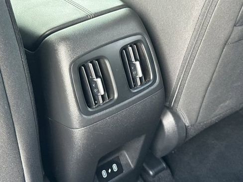 Used 2025 Hyundai Tucson SEL image 14