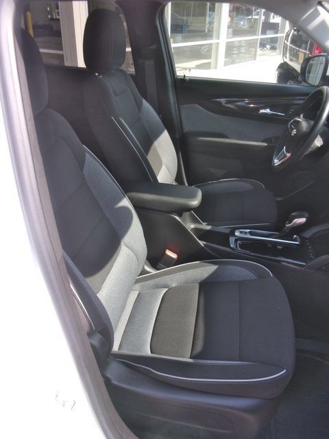Certified 2024 Chevrolet TrailBlazer LT w/ LT Cold Weather Package AWD/4WD image 30