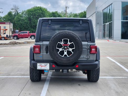 Used 2023 Jeep Wrangler Unlimited Rubicon 4xe AWD/4WD image 8