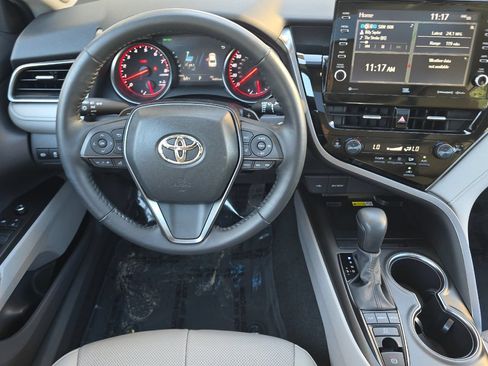 Used 2024 Toyota Camry XSE w/ Navigation Package FWD image 11