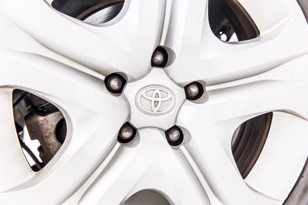 Used 2014 Toyota RAV4 LE FWD image 40