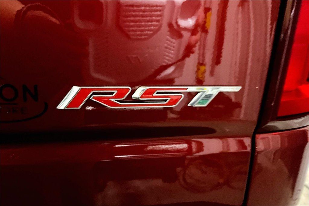 Used 2026 Chevrolet Silverado 1500 RST w/ RST Select Package AWD/4WD image 29
