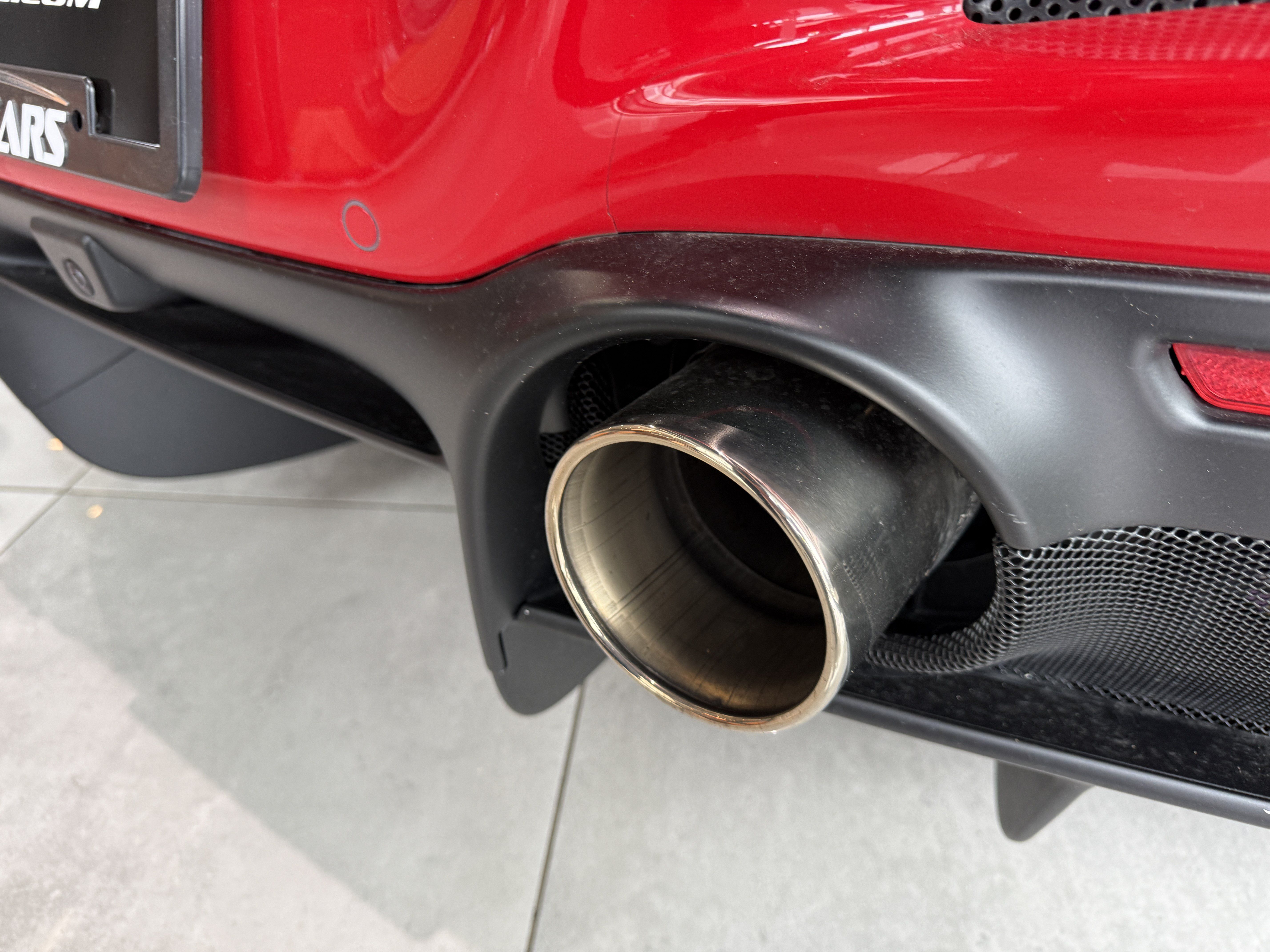 Used 2021 Ferrari F8 Tributo RWD image 38