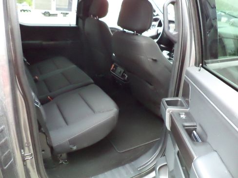 Used 2021 Ford F150 XLT w/ Equipment Group 302A High image 7