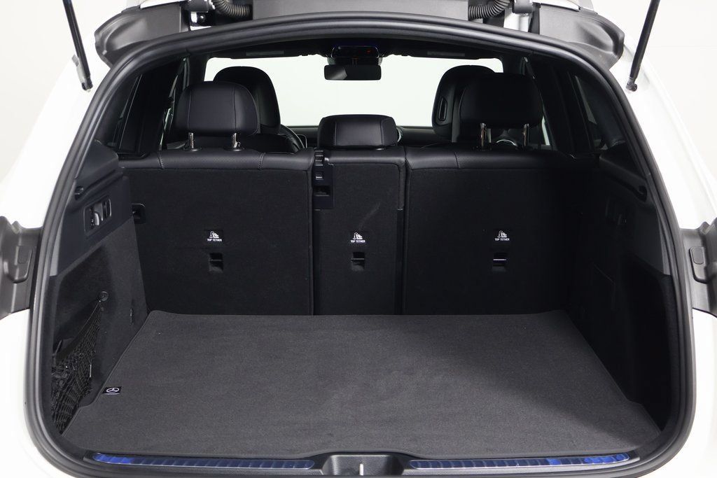 Certified 2026 Mercedes-Benz GLC 300 image 14