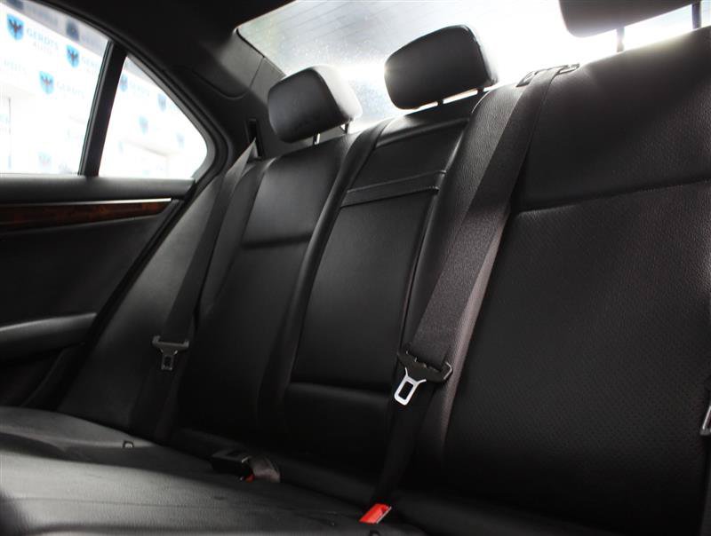 Used 2014 Mercedes-Benz C 250 Sedan image 17