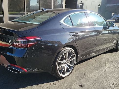 Used 2026 Genesis G70 2.5T Prestige image 7