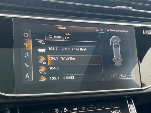 Used 2023 Audi Q7 Premium Plus w/ Premium Plus Package image 19