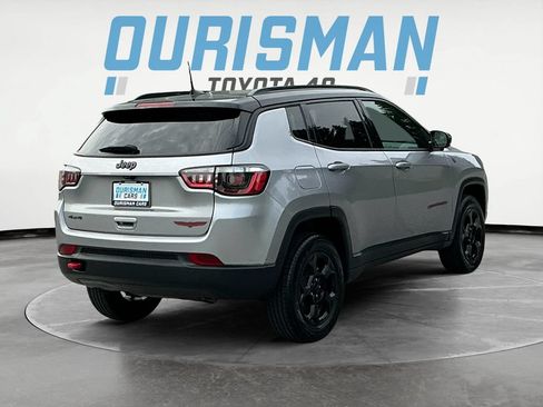 Used 2023 Jeep Compass Trailhawk AWD/4WD image 7
