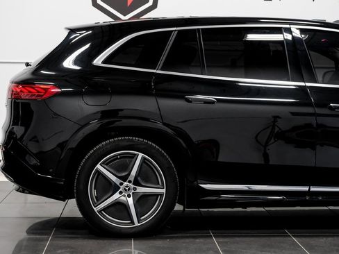 Used 2023 Mercedes-Benz EQS 580 4MATIC SUV image 14