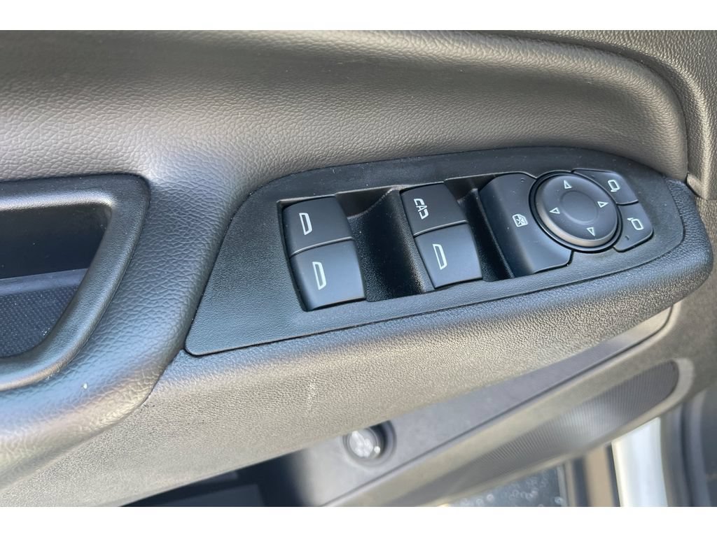 Used 2021 Chevrolet Equinox LT FWD image 12