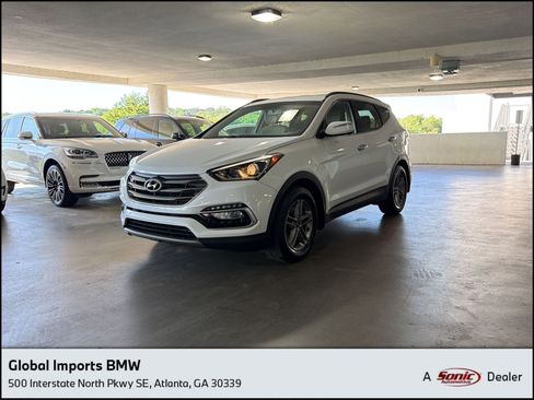 Used 2017 Hyundai Santa Fe Sport FWD image 1
