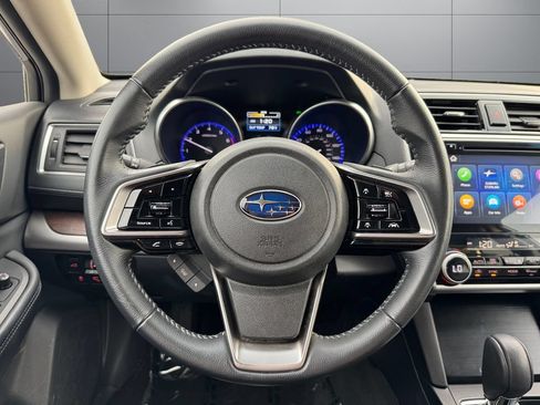 Used 2019 Subaru Outback 2.5i Limited w/ Popular Package #2 AWD/4WD image 13