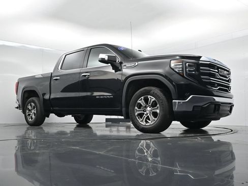 Used 2025 GMC Sierra 1500 SLT RWD image 27