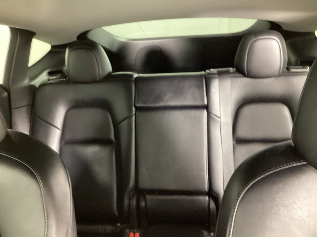 Used 2022 Tesla Model Y Performance AWD/4WD image 28