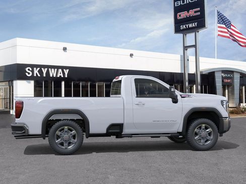 New 2026 GMC Sierra 2500 SLE image 18