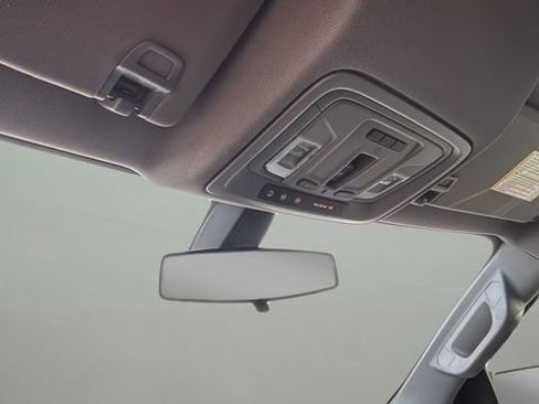 Used 2020 Chevrolet Silverado 1500 LT Trail Boss image 27