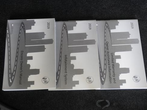 Used 2019 Buick Encore Essence image 21