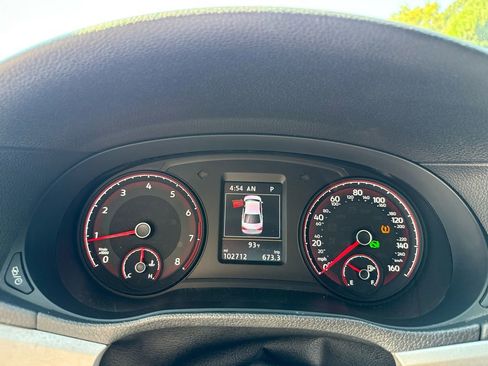 Used 2021 Volkswagen Passat 2.0T SE image 21